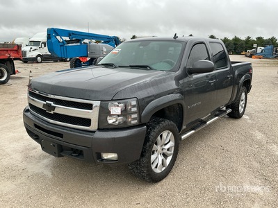 2010 Chevrolet Silverado 1500 Z71 4x4 Crew Cab Pickup