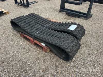 Blue Diamond Rubber 15 in Compact Track Loader Cadenas