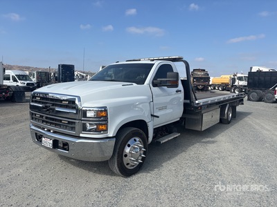 2019 Chevrolet 6500 4x2 Rollback Truck