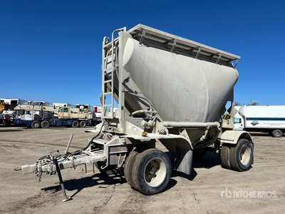 1987 Beall Remorque Pneumatique Pour Materiaux En Vrac