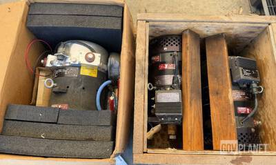 LOT OF 3 NOS C.E. NEIHOFF & COMPANY P 2- ALTERNATOR 76761-N1609-3 / 1 GENE 2- NEW IN CRATE ALTERNATORS- 76761-N1609-3 7 1 GENERATOR 76761-N177 SHIP DIMS: 40X48 X24 500 LBS Parti varie
