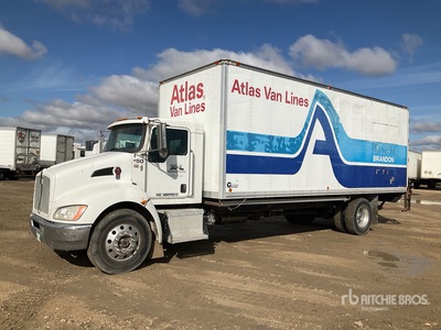 2012 Kenworth T300 Autocarro furgonato