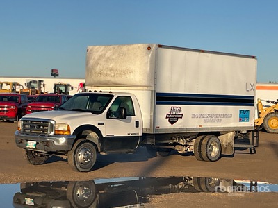 2000 Ford F-550 Camion fourgon