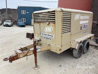 2001 Ingersoll Rand XP-825WCU 825 cfm Mobile Compresor de aire