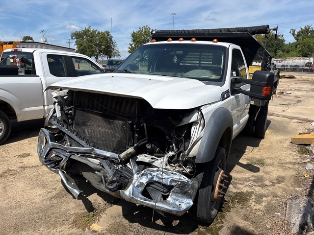 2016 Ford F-550 4x2 Dump Truck (Inoperable)