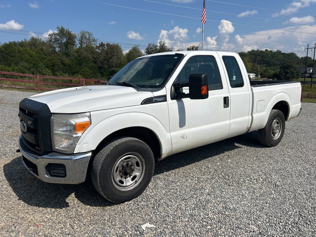2016 Ford F-250 Super Duty XL 4x2 Extended Cab Pickup