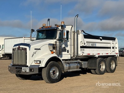 2007 Kenworth T800 6x4 Camion à benne tandem
