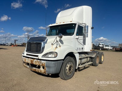 2001 Freightliner Columbia 120 6x4 T/A Day Cab Truck Tractor