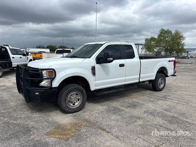 2022 Ford F-250 XL 4x4 Extended Cab Pickup