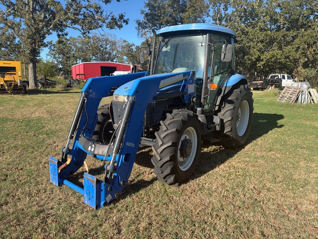 2012 New Holland TD5050 4WD Tractor
