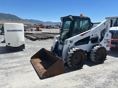 2018 Bobcat S740 Two-Speed Minicargadora