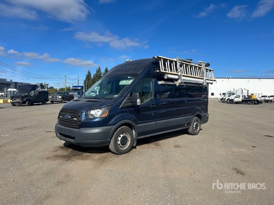2017 Ford Transit 350 4x2 Camión Utilitario