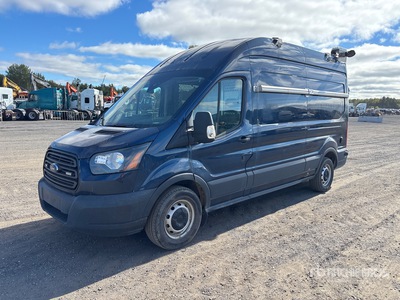 2018 Ford Transit 350 4x2 Camión Utilitario