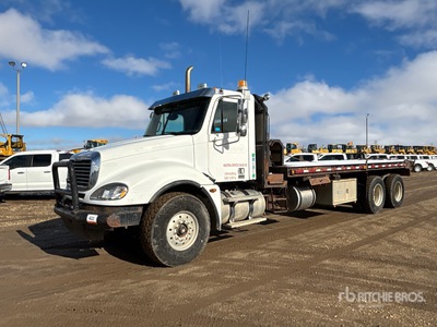 2005 Freightliner Columbia 120 6x4 Camion à plate-forme