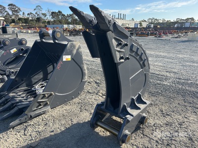 2026 Warrior WBR20-300 300 mm Q/C Digging Excavator Bucket - Fits 20 - 25 Ton (Unused)