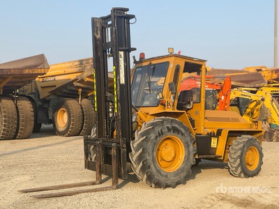2011 Lift King LK10M42 4.5 ton 4x4 Carretillas todoterreno