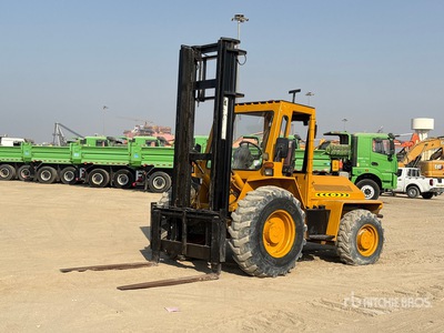 2011 Lift King LK10P42 5 ton 4x4 Carretilla Todoterreno