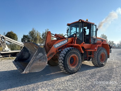 2015 Doosan DL200-3 Chargeuse sur pneus