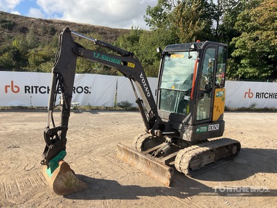 2022 Volvo ECR25D Mini Excavator
