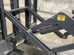 Hydraulics with Fork Positioning Cylinder (on fork carriage)