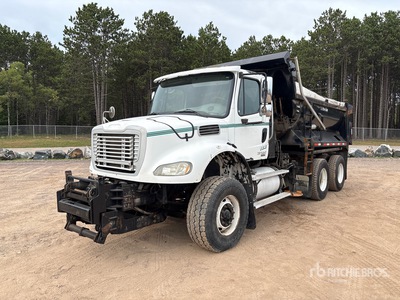 2006 Freightliner M2 112 6x4 Camión con pala para nieve