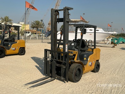 2020 Cat GP30NT 3 ton Forklift