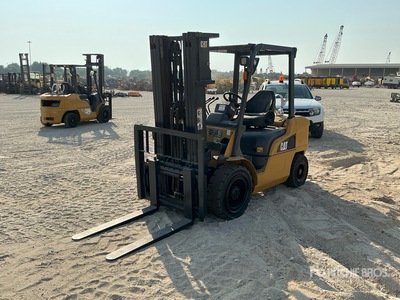 2020 Cat GP30NT 3 ton Forklift