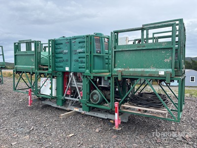 2018 Hydro-Mobile F300-600 T2 Tower Sections and Electric Scaffolding