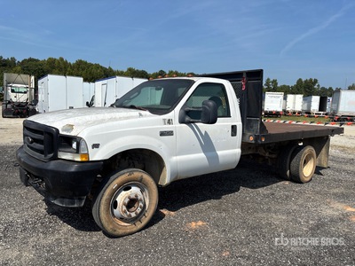 2003 Ford F-450 4x2 Flatbed Truck