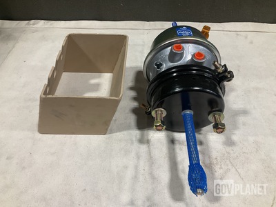 (4) Air Brake Chambers & (12) Access Covers