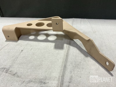 (89) Navistar Defense 3690678C1L Vehicular Components Brackets