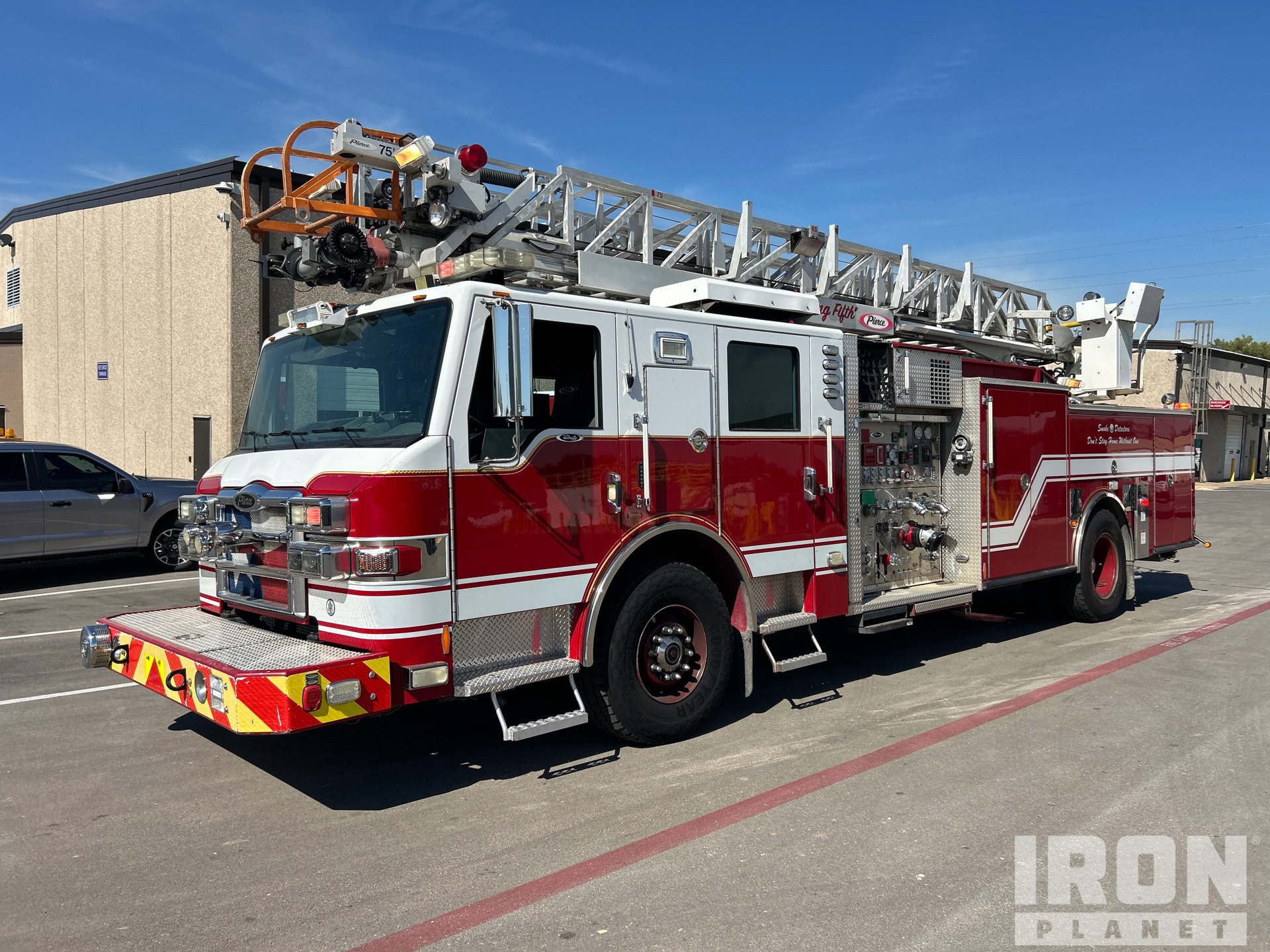 2009 Pierce 4x2 Crew Cab 消防車