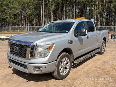 2017 Nissan Titan 4x4 Crew Cab Ute