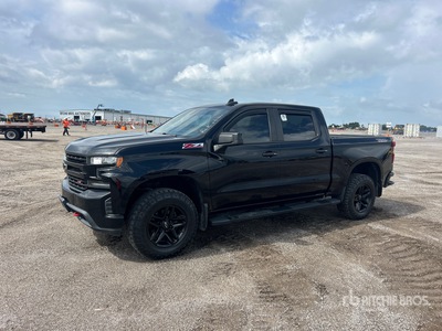 2019 Chevrolet Silverado 1500 4x4 Crew Cab Pickup