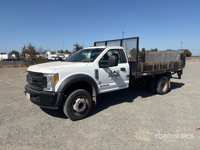 2017 Ford F-550 XL 4x2 Flatbed Truck