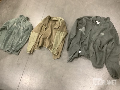 (115) Cold Weather Jackets & (1) Extreme Cold Liner