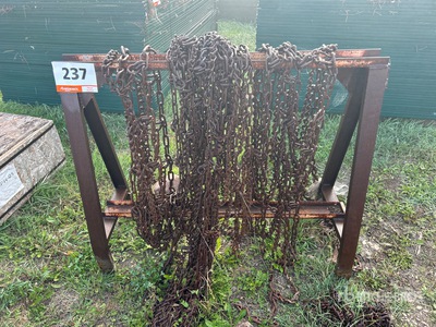 Steel Stand & Tire Chains