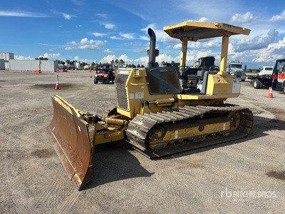 2006 Komatsu D41P-6 ブルドーザー
