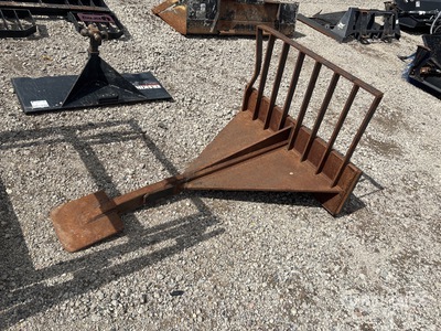 Skid Steer Material Pusher