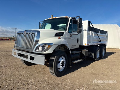 2009 International 7400 6x4 T/A Dump Truck