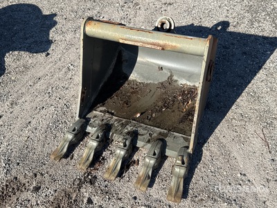 2014 Paladin EC25BKT24 24 in Digging Excavator Bucket