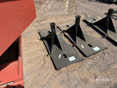 2025 Kit Containers QT-TM 2 in Skid Steer Hitch Receiver (Unused)