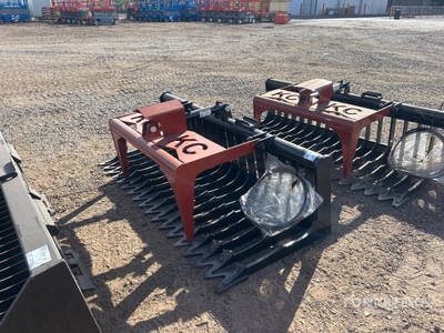 2025 Kit Containers QT-SG-S76-V3 76 in Skeleton Garfio para minicargadora (Unused)