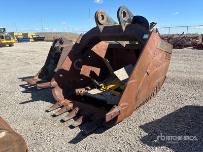 Empire 84 in Digging Excavator Bucket