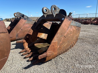 Empire 84 in Digging Excavator Bucket