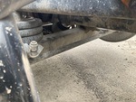 Underbody with Non-Driven Drop Axle (1)