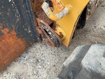 Chassis with Quick Coupler to Arms Pins