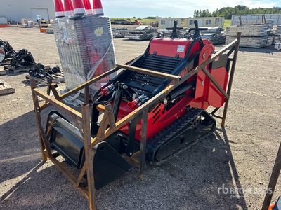 2026 SSL1300 Mini Chargeuse sur rails compacte (Unused)