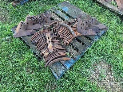 Quantity of Cultivator Sweeps Parti varie