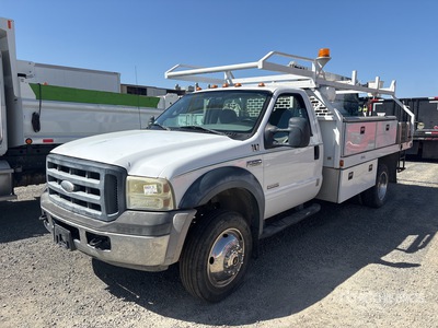 2007 Ford F-550 4x2 Camión Utilitario